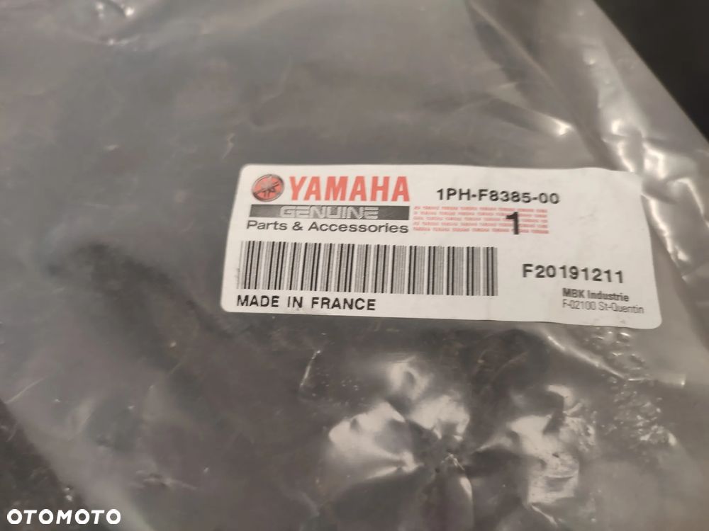 Pług, owiewka, osłona Yamaha Aerox 50 - 17