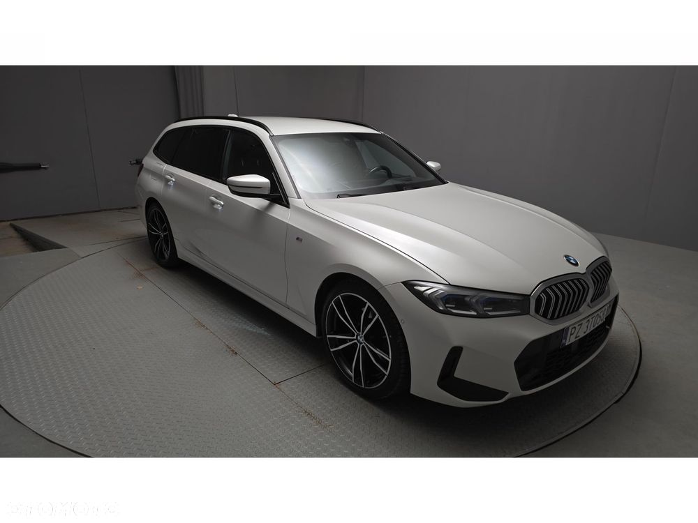 BMW Seria 3 - 26