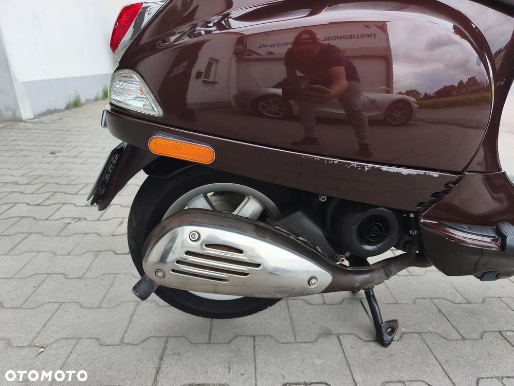 Piaggio Vespa - 23