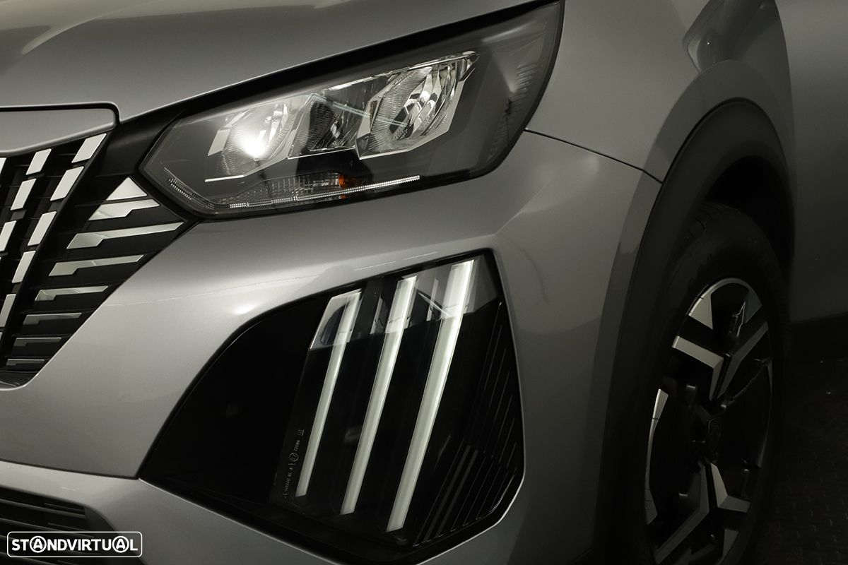 Peugeot 2008 1.2 PureTech Allure - 6