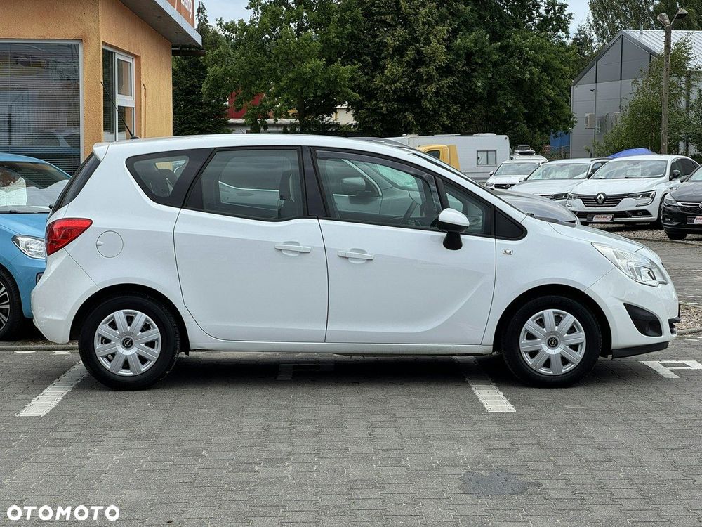 Opel Meriva - 12