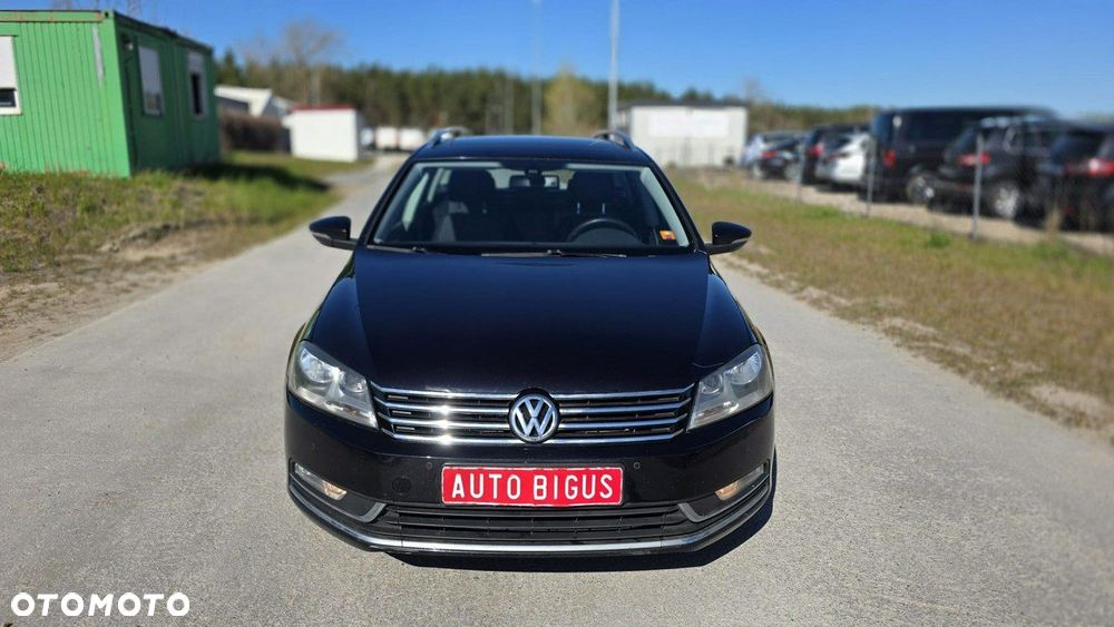 Volkswagen Passat - 2
