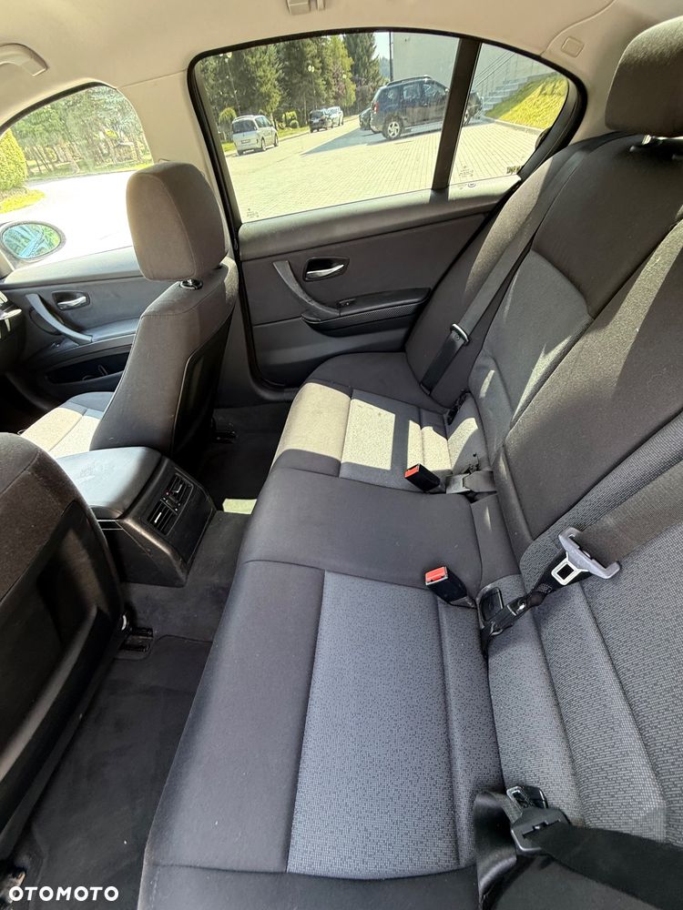 BMW Seria 3 - 8