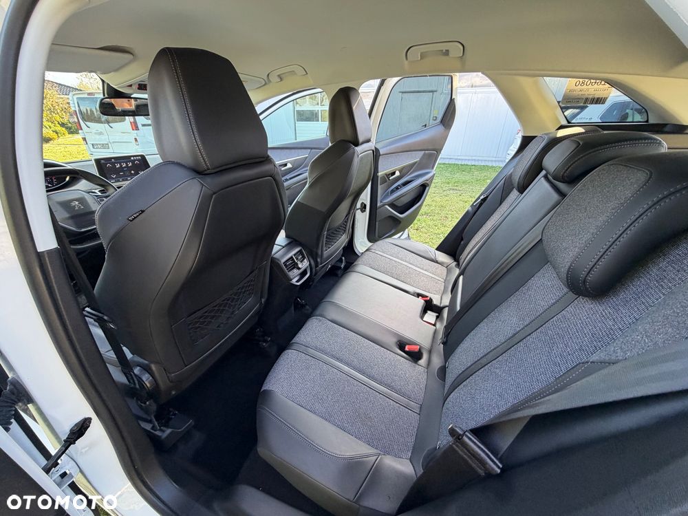 Peugeot 3008 PureTech 130 Stop & Start GPF EAT8 Allure - 15