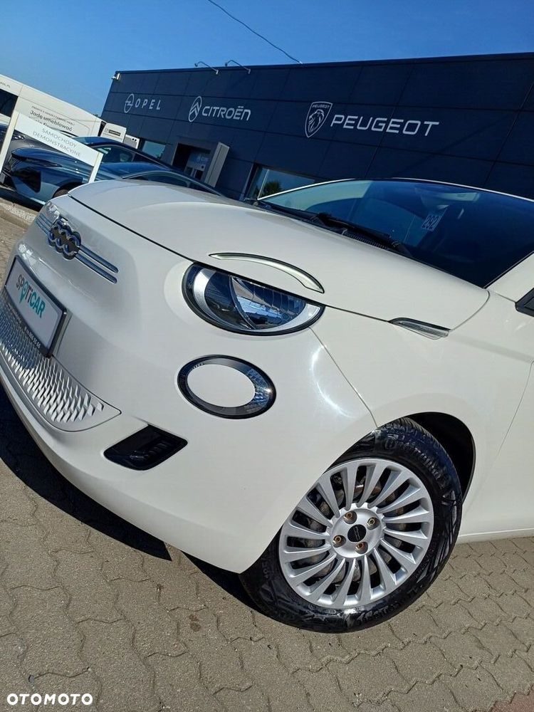 Fiat 500e - 9