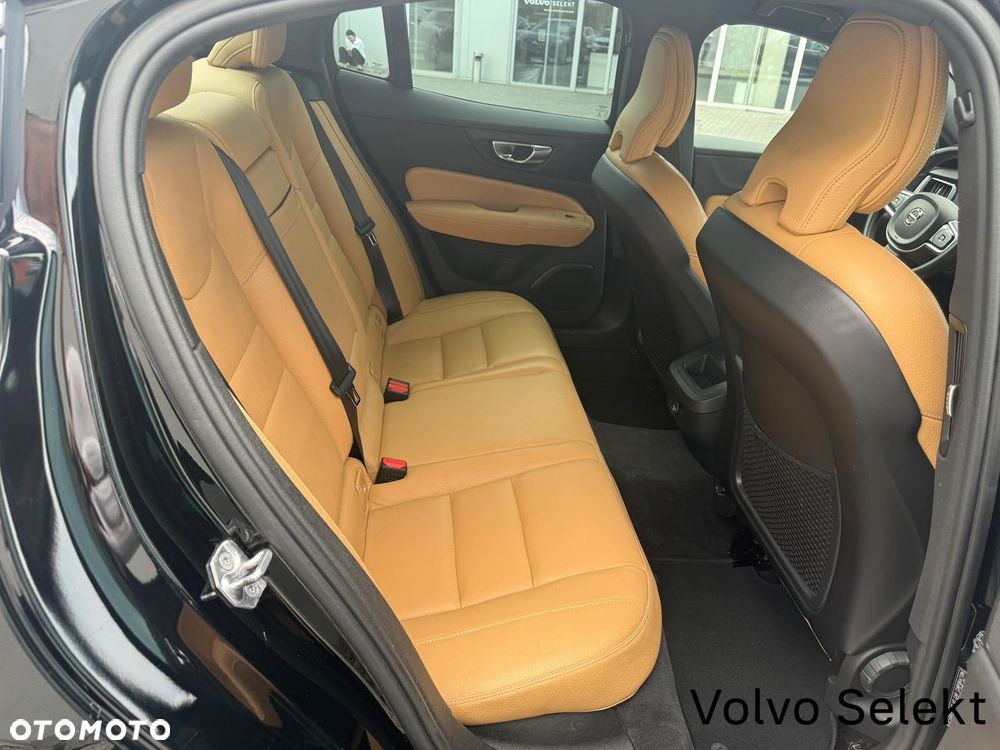 Volvo S60 - 33