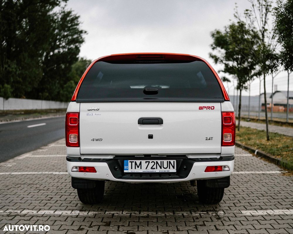 JAC T8 - 6