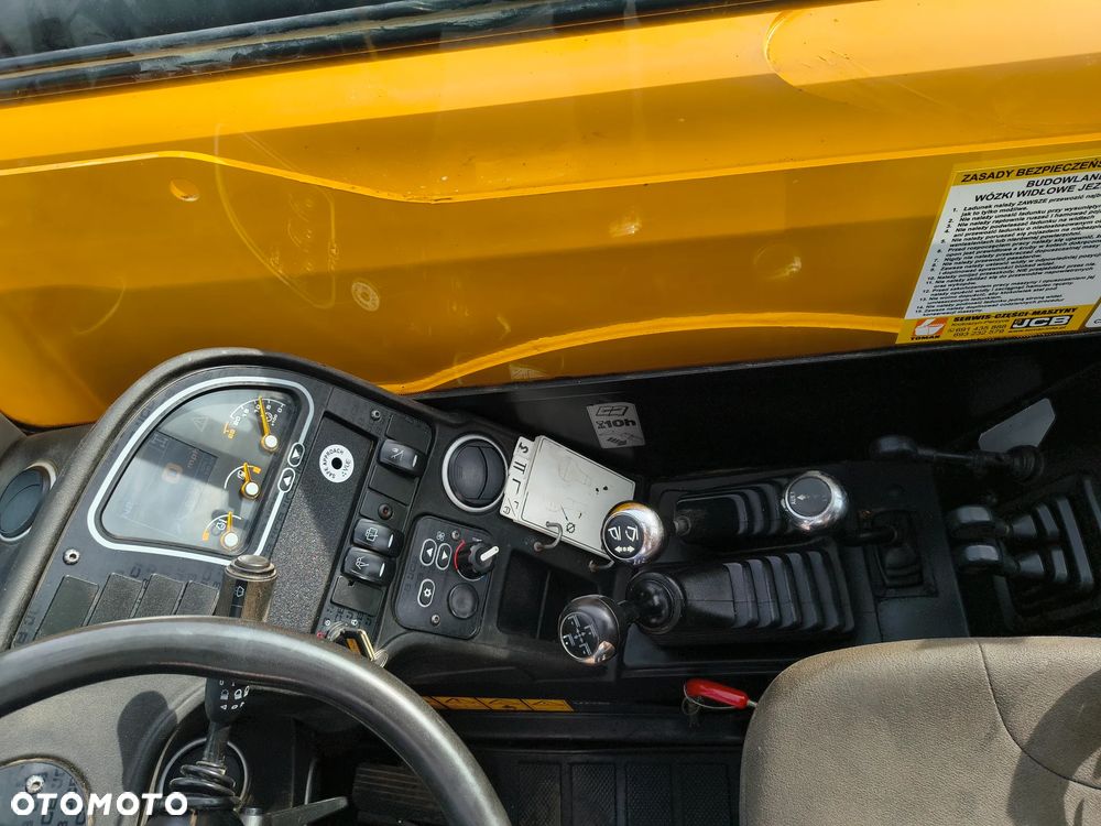 JCB 540-140 - 27