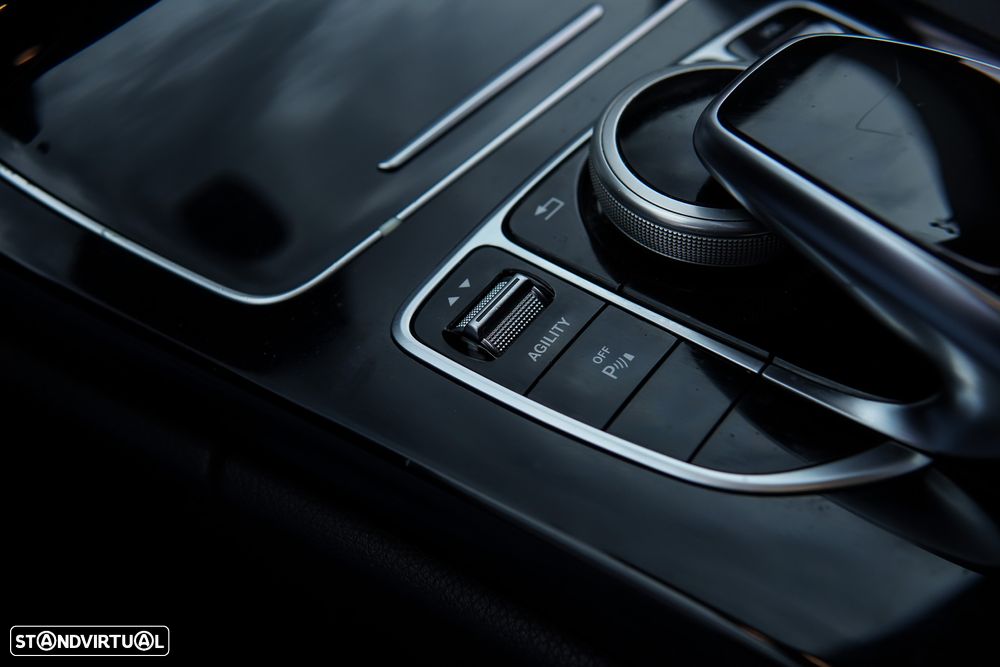 Mercedes-Benz C 300 BlueTEC Hybrid Avantgarde + - 56