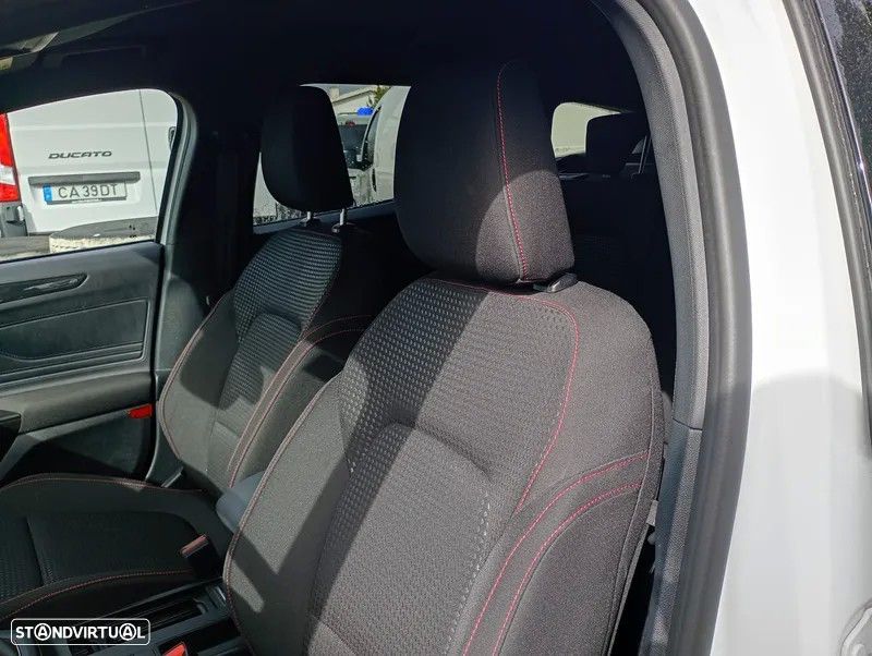 Ford Focus SW 1.0 EcoBoost MHEV ST-Line - 13