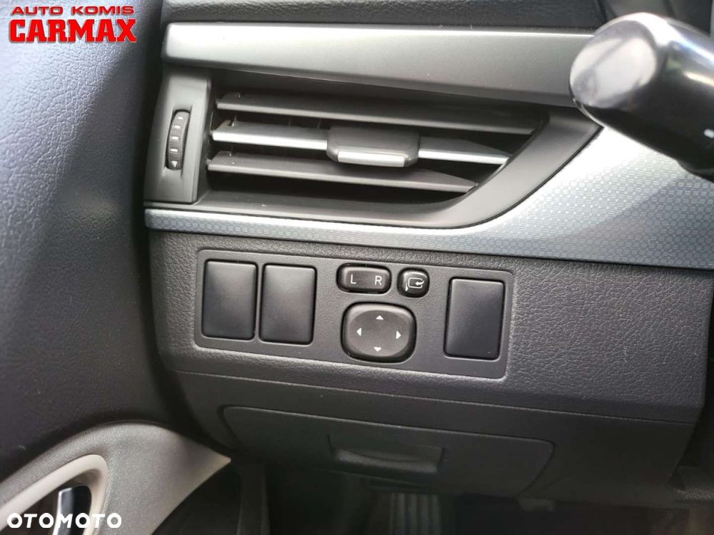 Toyota Avensis Touring Sports 1.8 Executive - 22