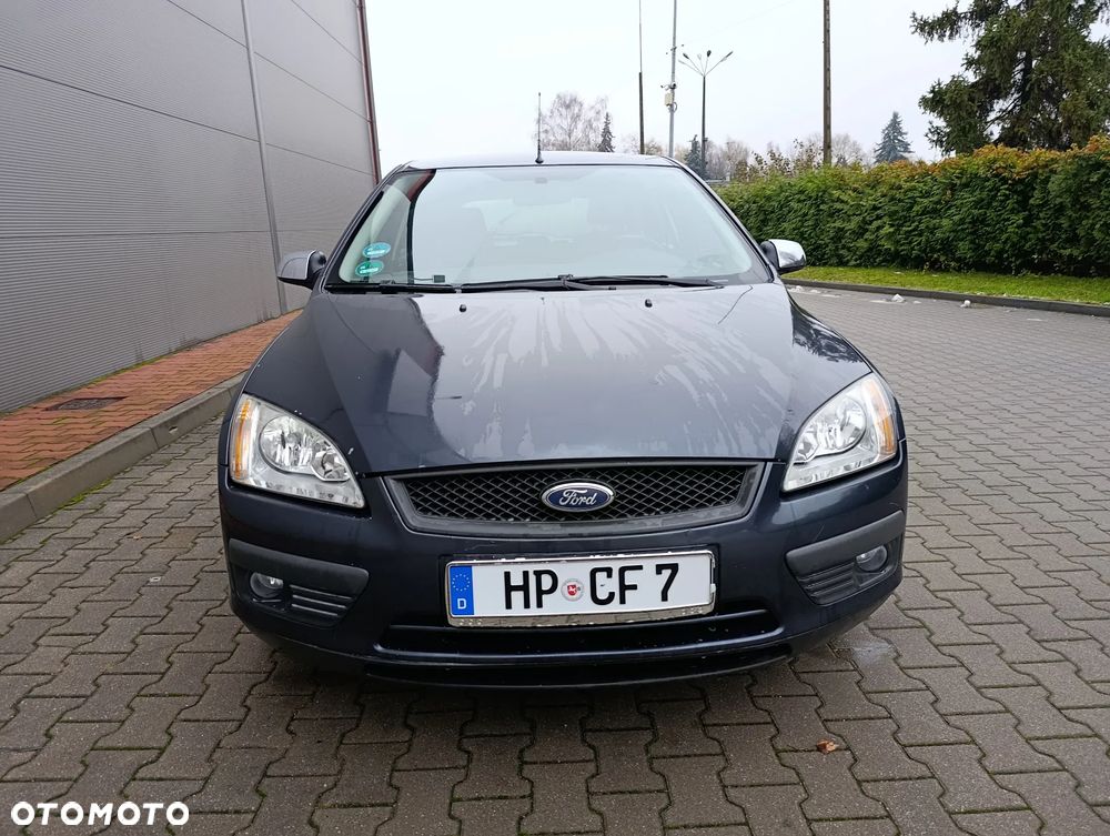 Ford Focus 1.6 16V Fun X - 4