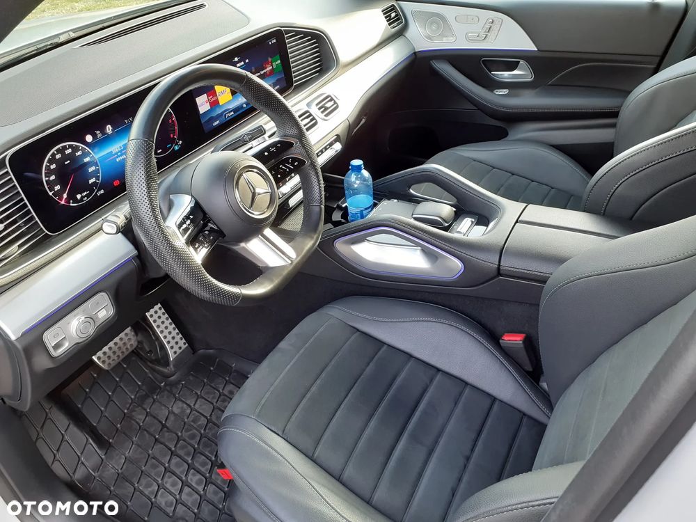 Mercedes-Benz GLE 300 d 4Matic 9G-TRONIC AMG Line - 20