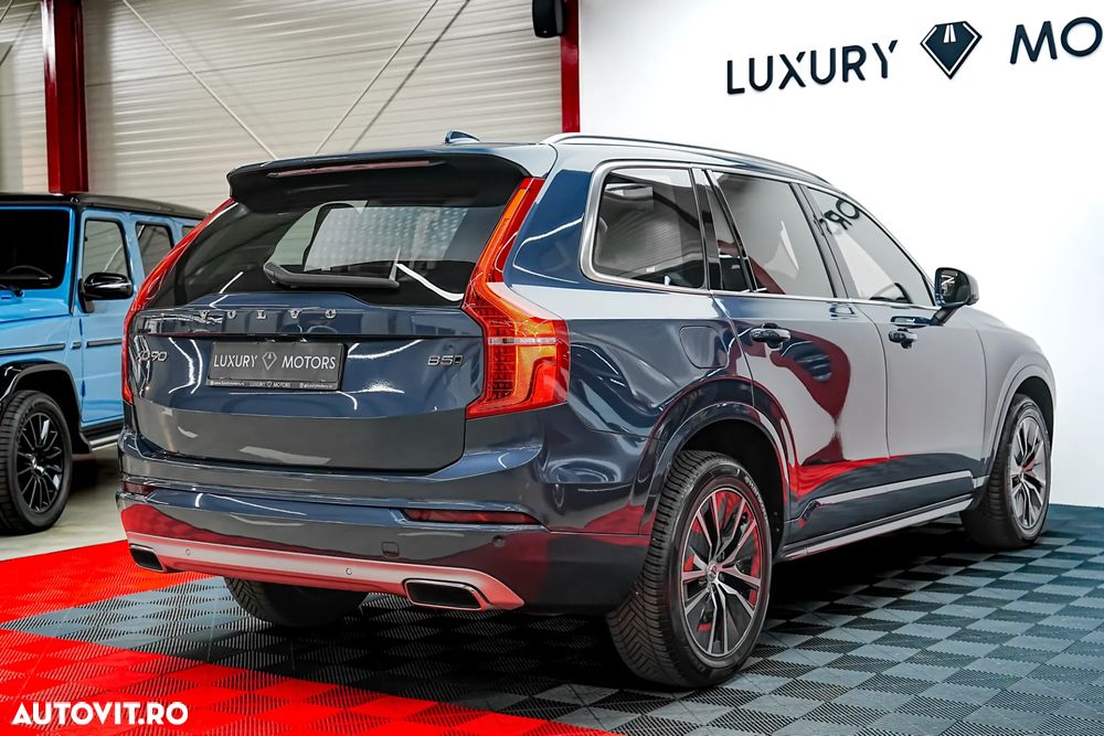 Volvo XC 90 B5 D AWD Geartronic Momentum Pro - 11