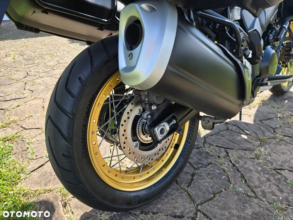 Suzuki V-STROM - 21