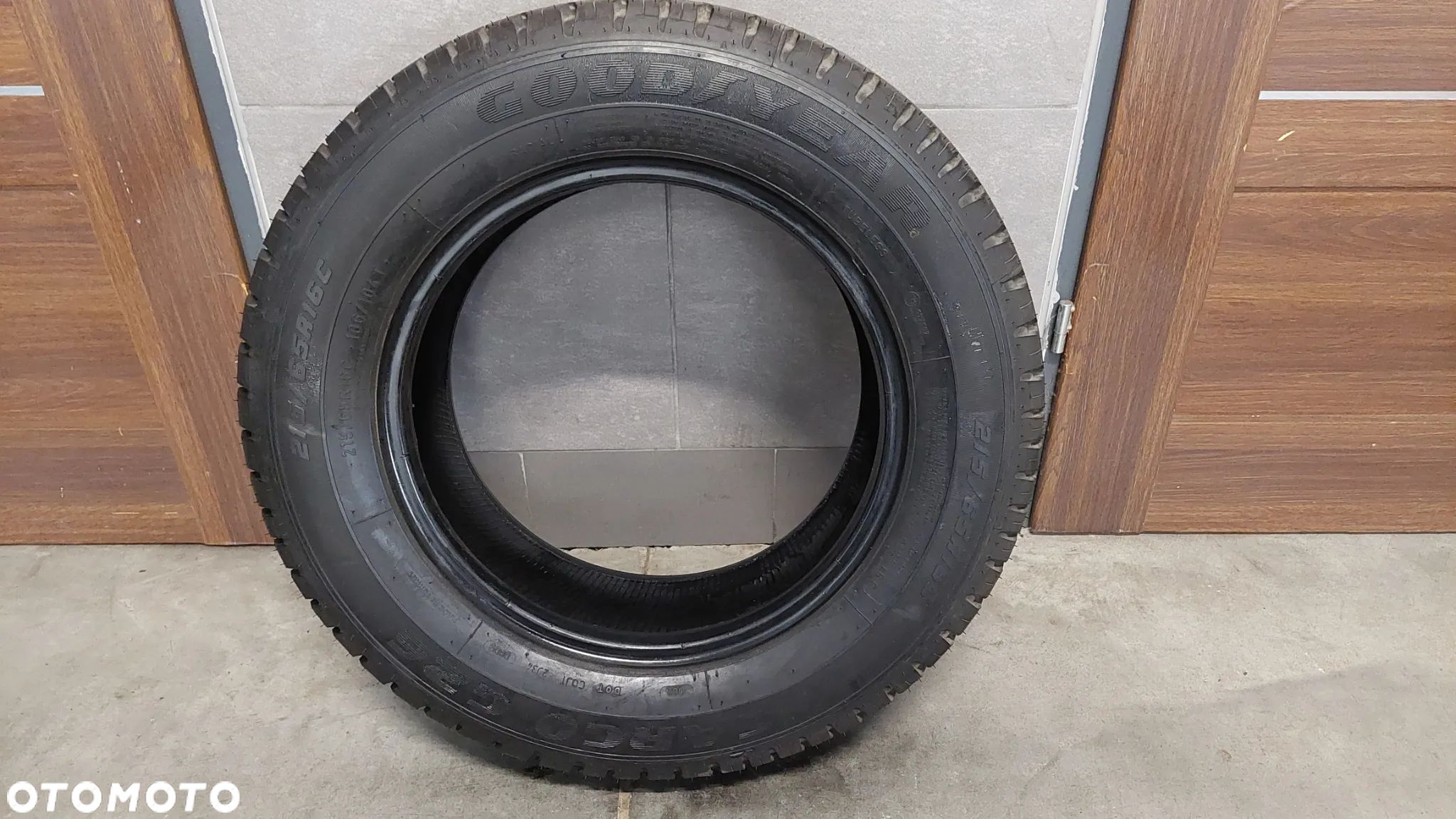 OPONA NOWA, NIE JEŻDŻONA GOODYEAR CARGO26 ROK OPONY 2009 215/65 R16C BIEŻNIK OPONY 9mm - 1