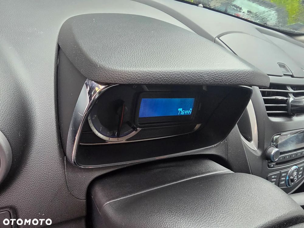 Chevrolet Trax - 6