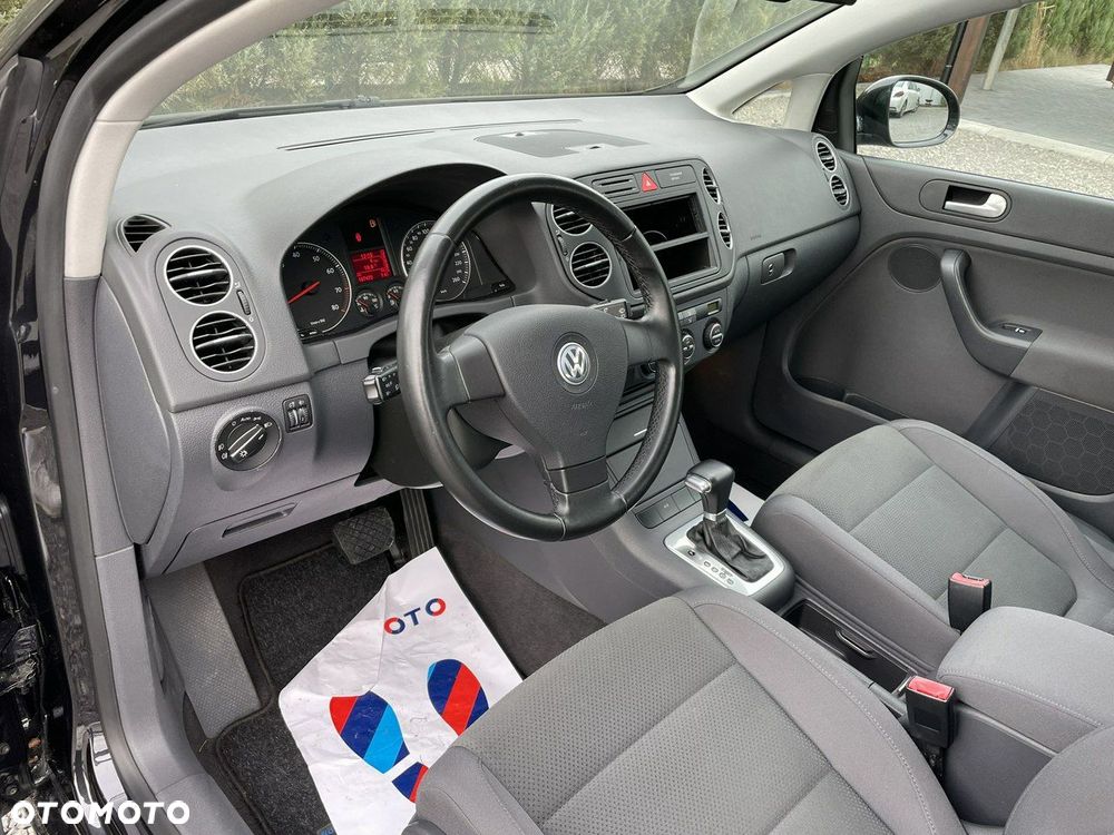 Volkswagen Golf Plus - 20