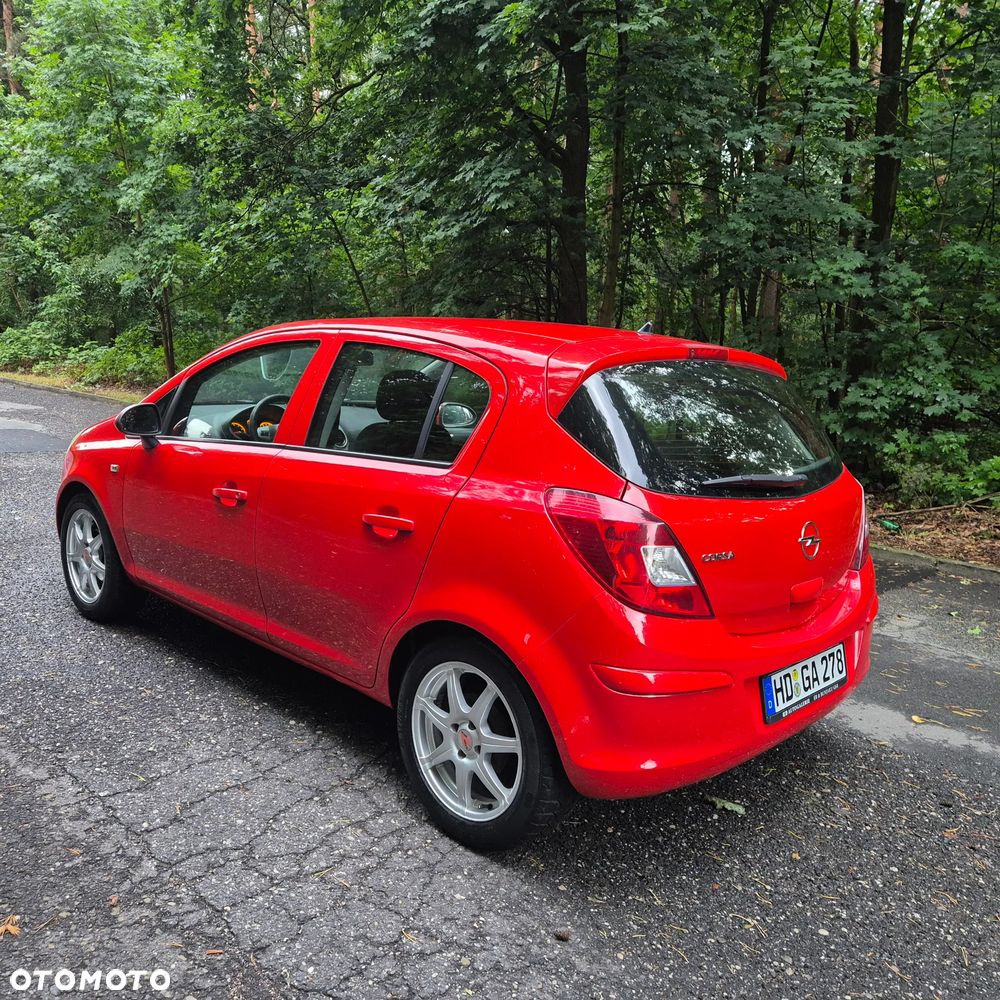 Opel Corsa 1.2 16V Easytronic Color Edition - 9