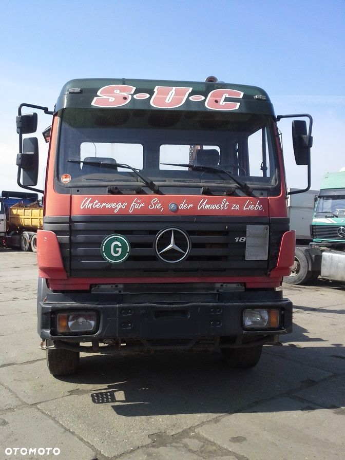 Mercedes-Benz 1831 SK - 1