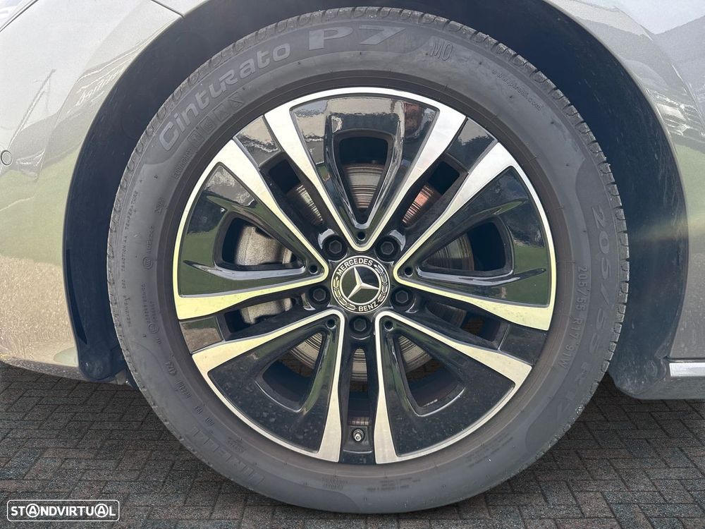 Mercedes-Benz CLA 180 d Shooting Brake Progressive Aut. - 6