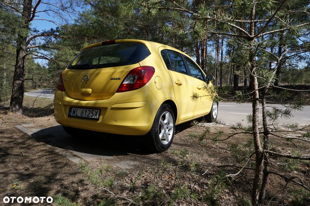 Opel Corsa - 24