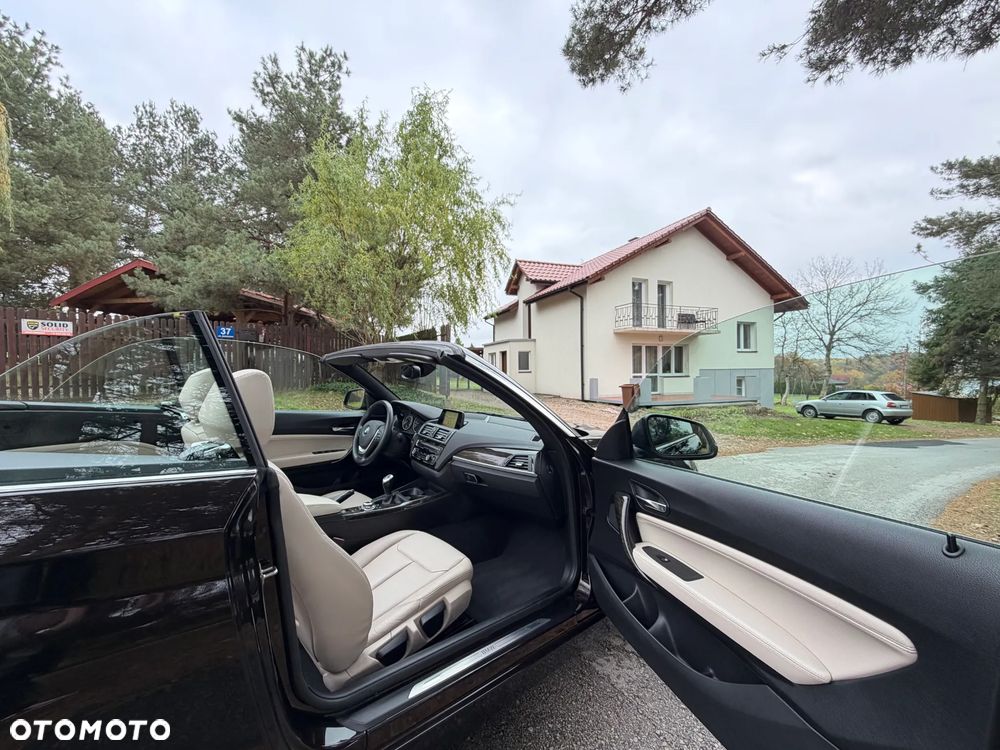 BMW Seria 2 220i Luxury Line - 32