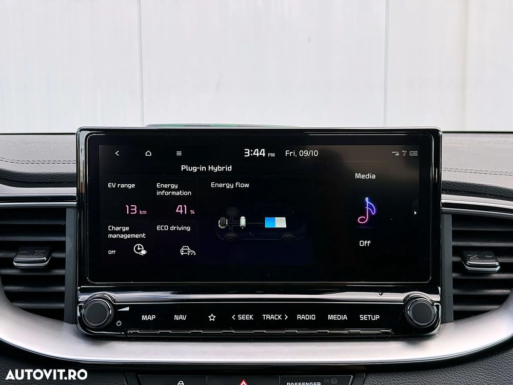 Kia XCeed 1.6 GDI 6DCT PHEV Vision - 30