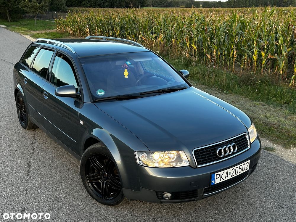 Audi A4 Avant - 25
