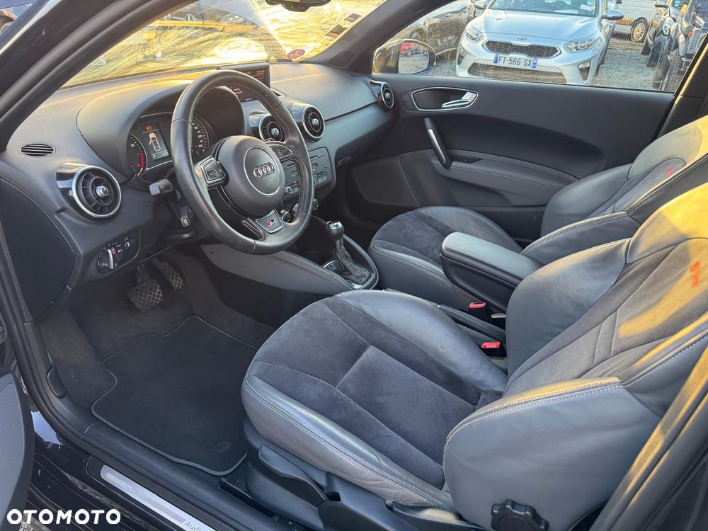 Audi A1 3-drzwiowe 1.4 TFSI S tronic S line edition m S line Sportpaket - 12