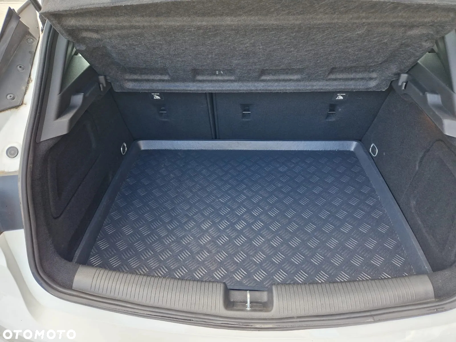 Opel Astra V 1.2 T Edition S&S - 2
