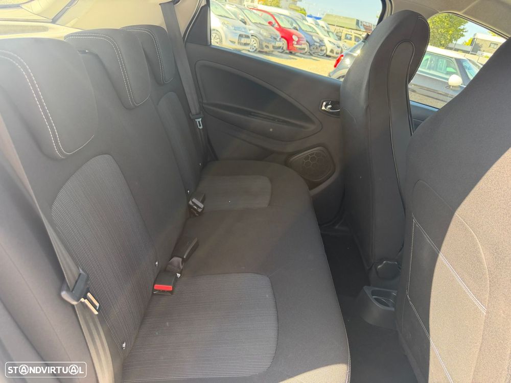 Renault Zoe (c/ Bateria) Limited 40 - 13