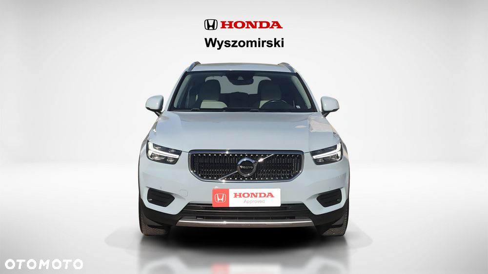 Volvo XC 40 - 6