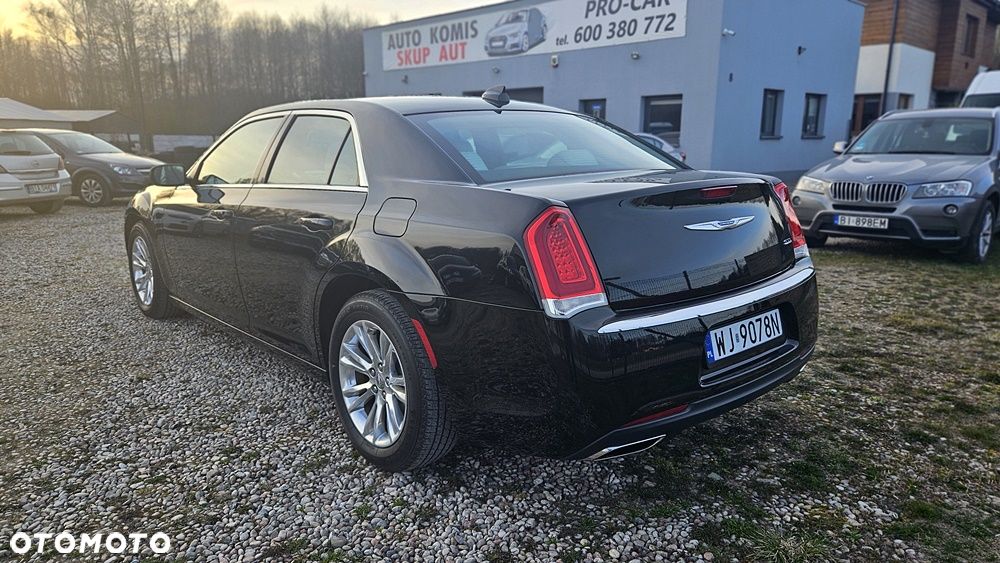 Chrysler 300 - 13