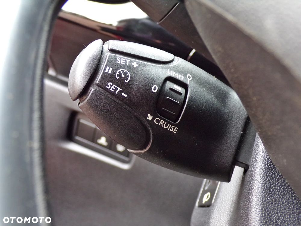 Citroën DS3 1.6 e-HDi SoChic - 21