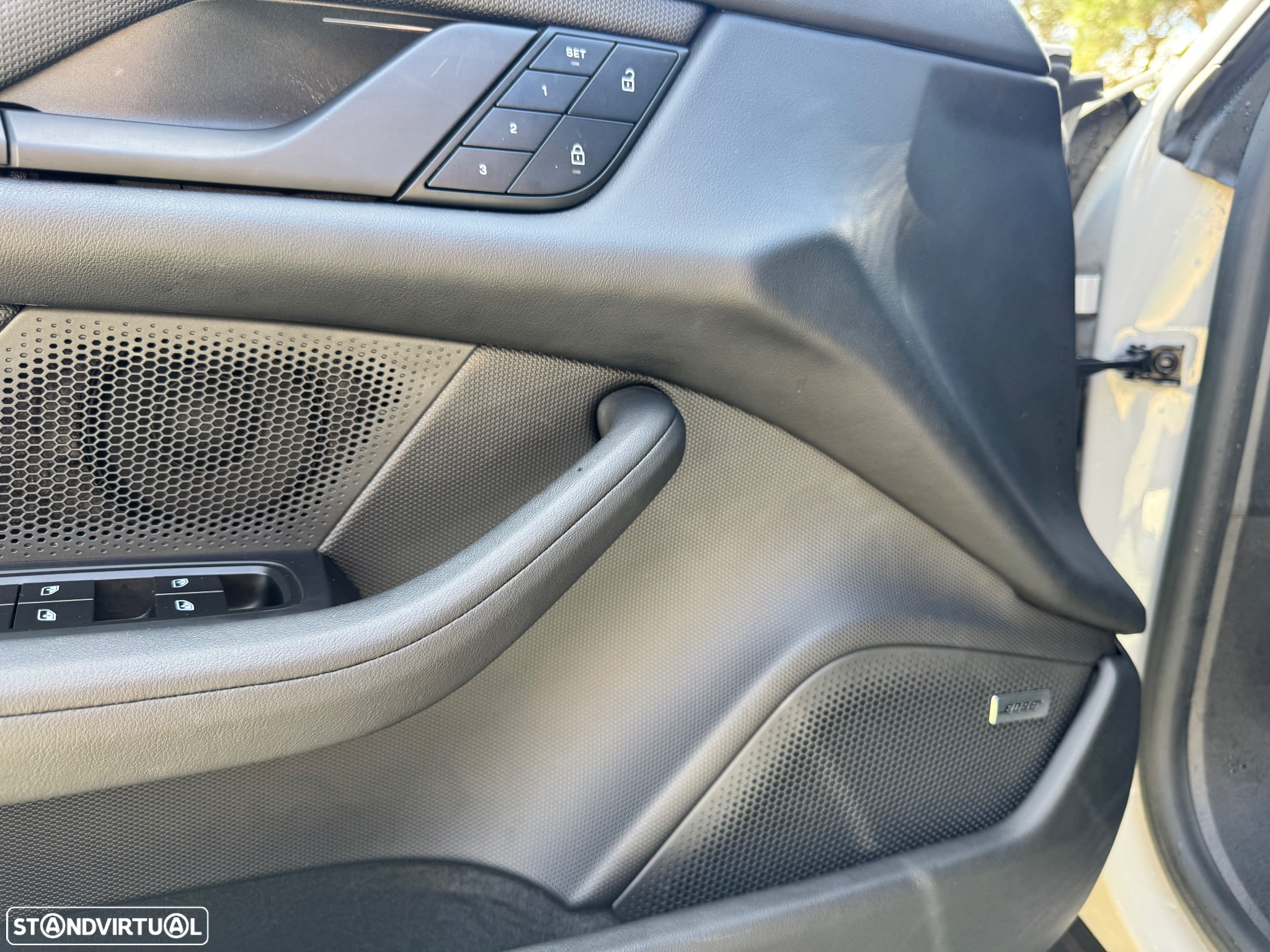 Porsche Taycan Sport Turismo bateria Performance Plus - 11