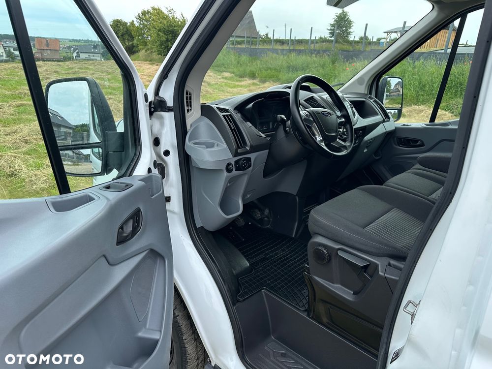 Ford Transit - 7