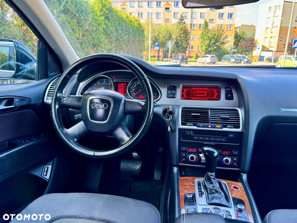 Audi Q7 3.0 TDI DPF quattro tiptronic - 15