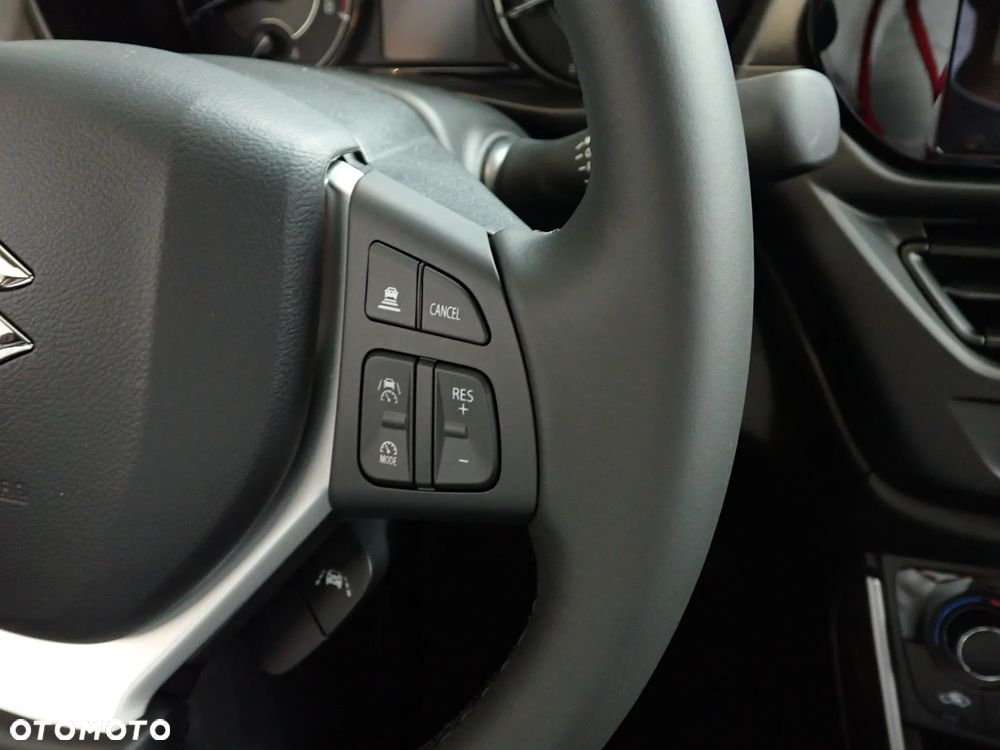 Suzuki S-Cross 1.4 BoosterJet mHEV Premium Plus SP 4WD - 8