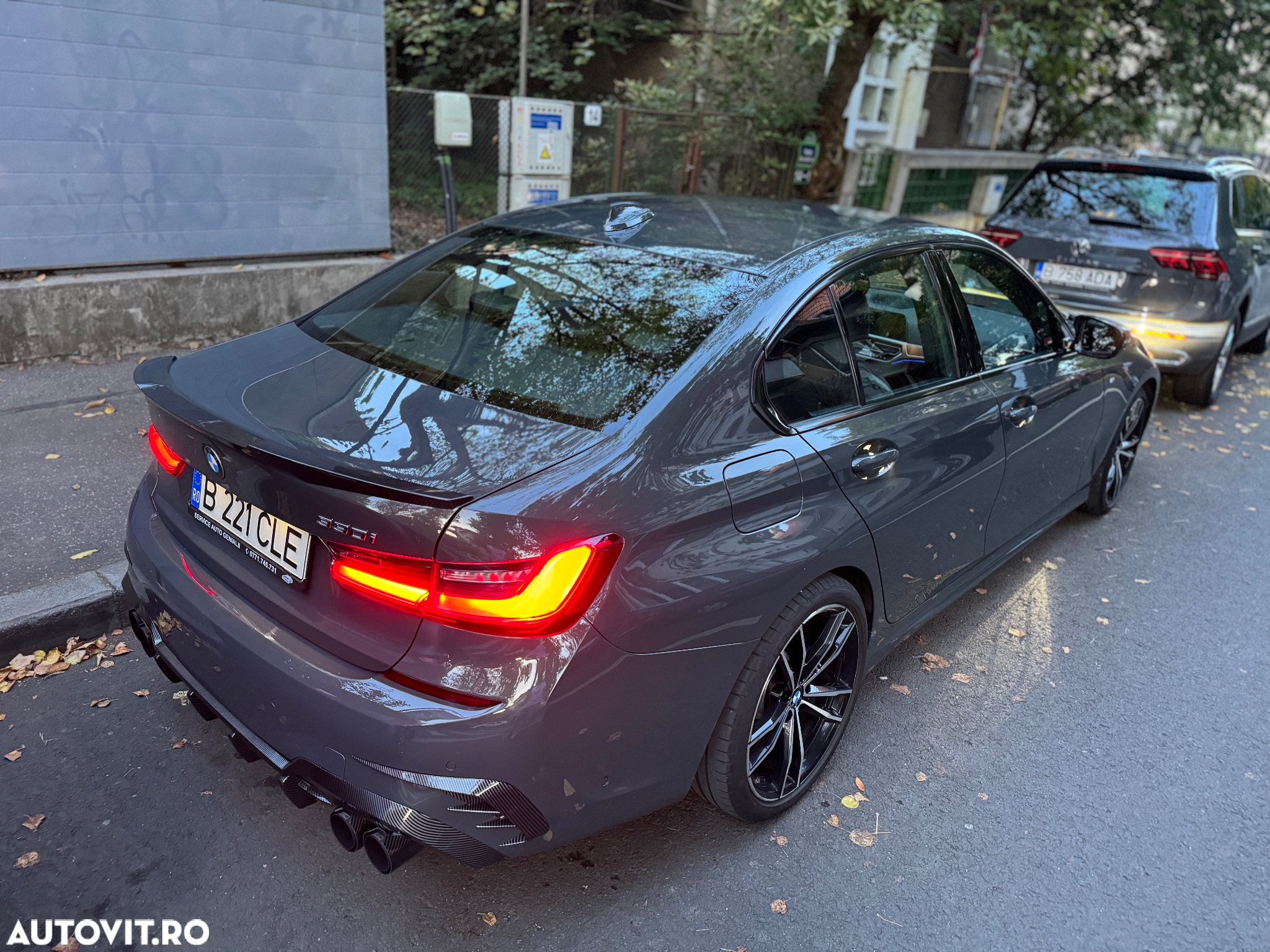 BMW Seria 3 330i AT M Sport - 2