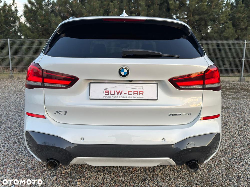 BMW X1 xDrive20i M Sport - 10