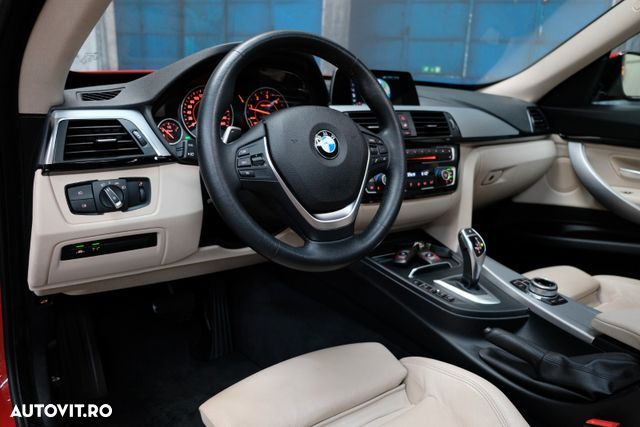 BMW Seria 3 325d Aut. Sport Line - 25