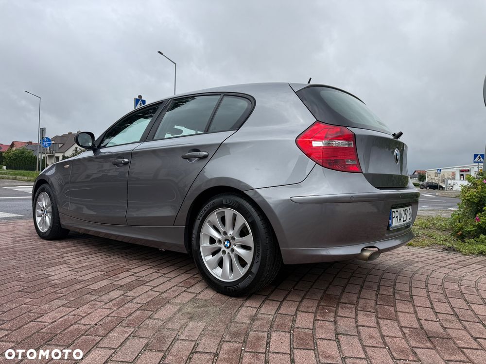 BMW Seria 1 116d DPF Edition Sport - 27