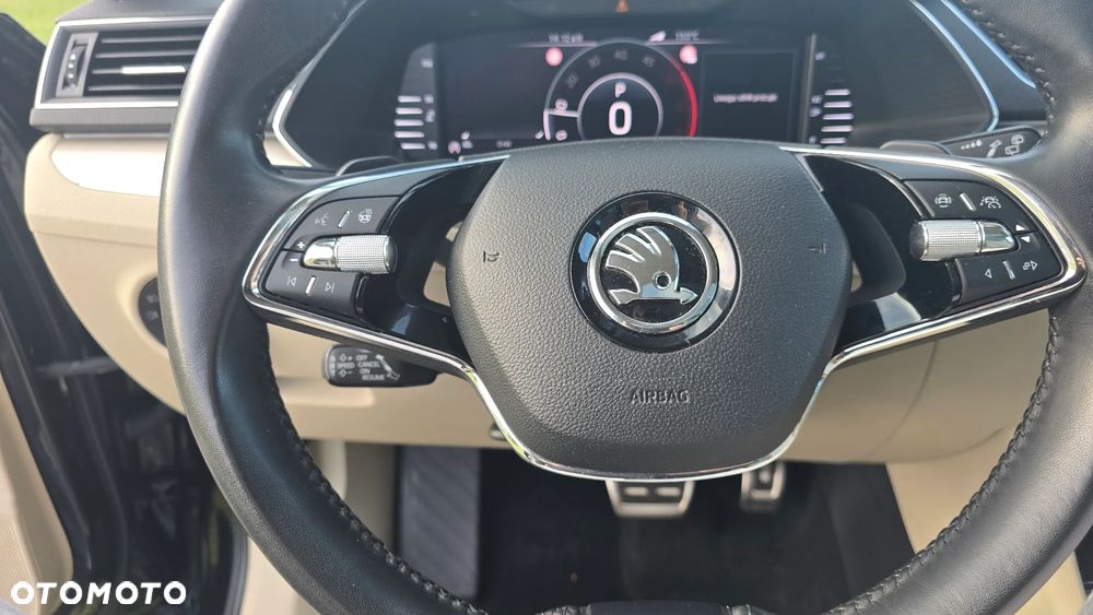 Skoda Superb 2.0 TDI SCR 4x4 L&K DSG - 35