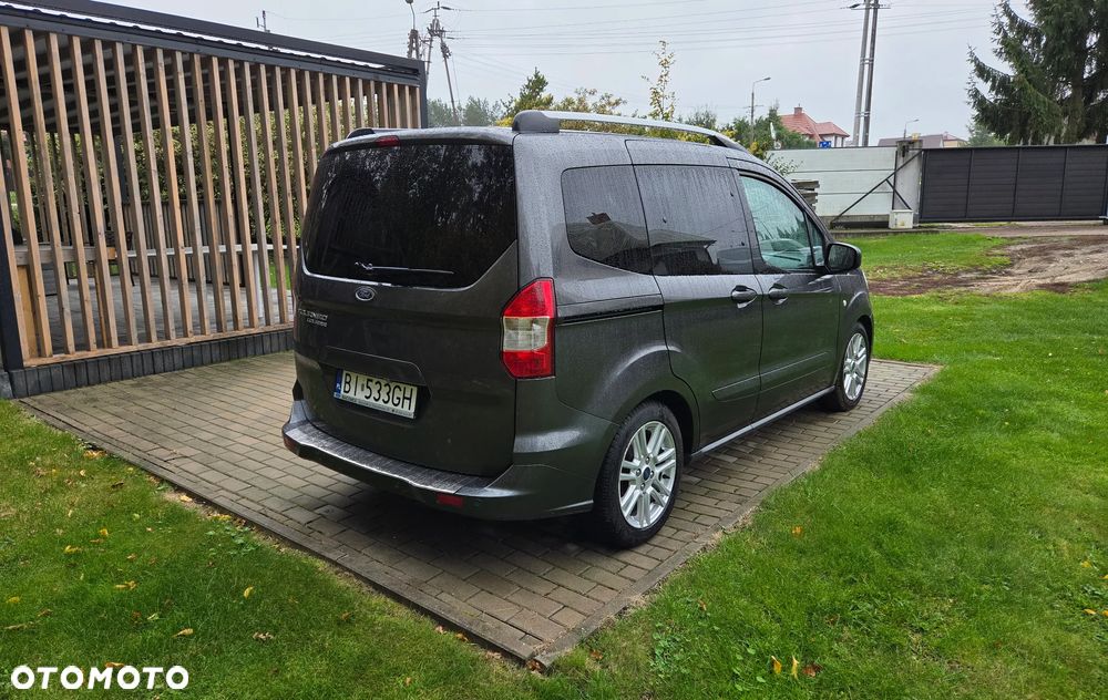 Ford Tourneo Courier 1.5 TDCi Titanium - 6