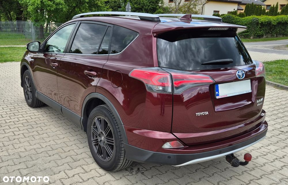 Toyota RAV4 - 6