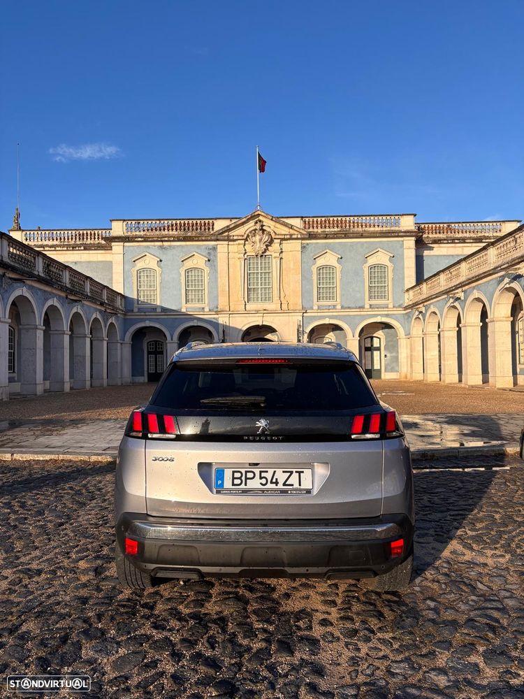 Peugeot 3008 PureTech 130 Stop & Start GPF EAT8 Allure - 4