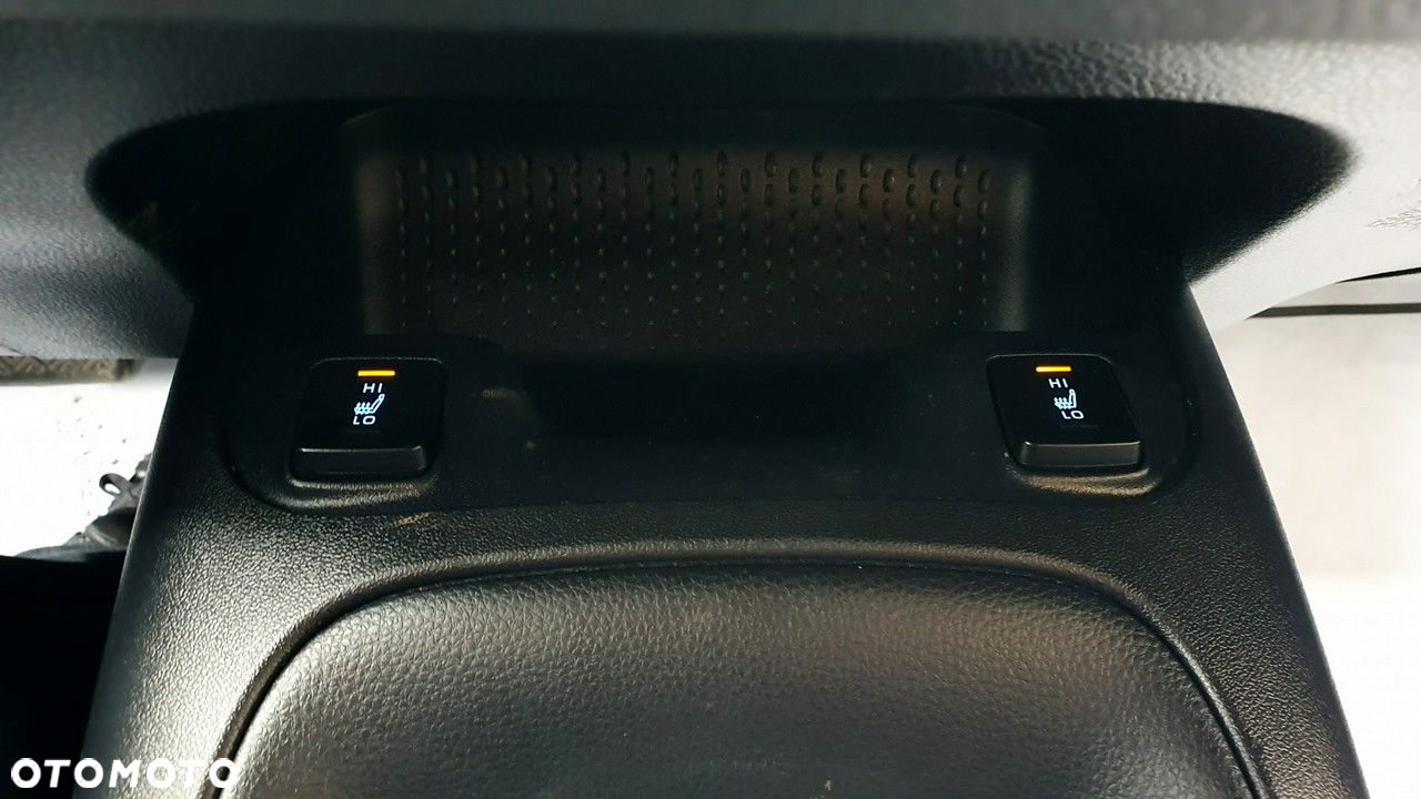Toyota Corolla - 29