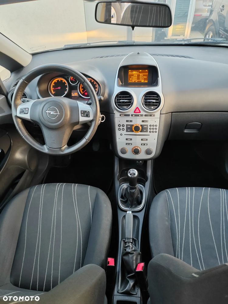Opel Corsa 1.2 16V Selection 110 Jahre - 10