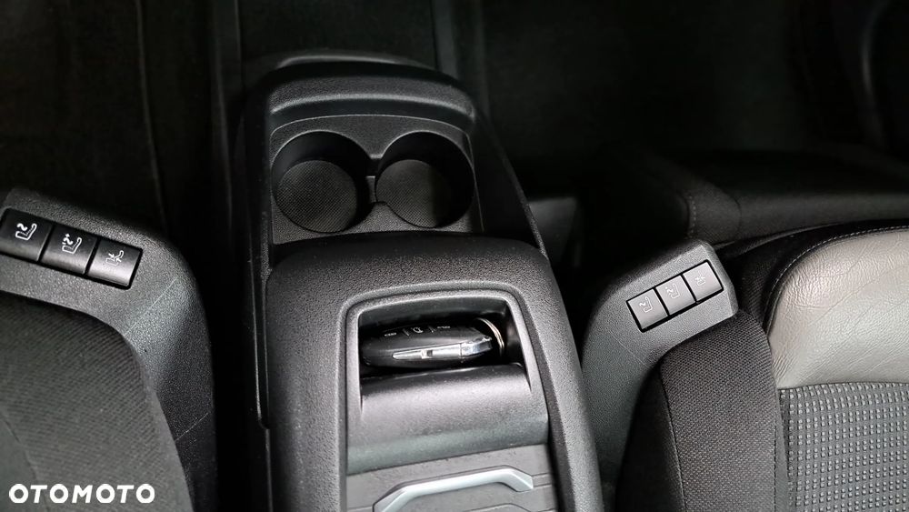 Citroën C4 Picasso BlueHDi 150 EAT6 SHINE - 23